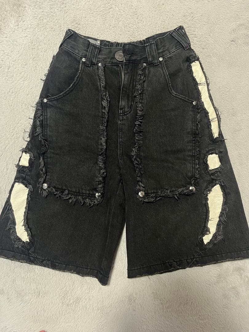 SKOOT UNDERWORLD JORTS/BLACK たかと、あおば着用