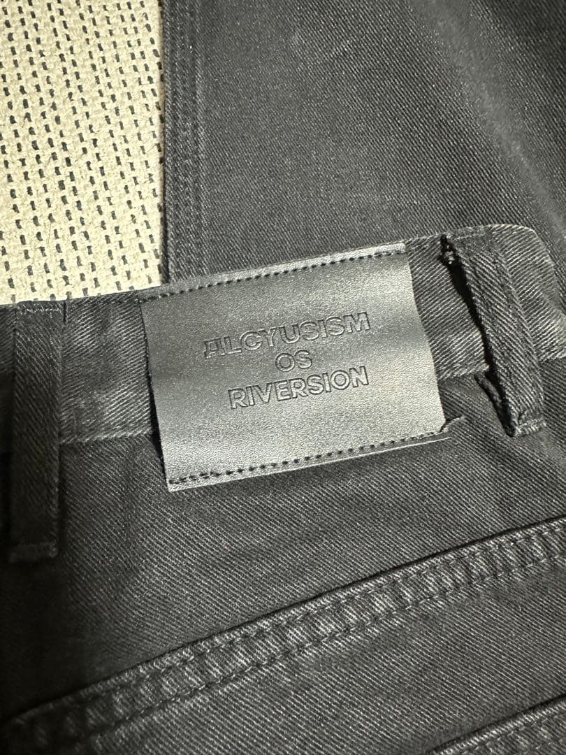 ベーコンくん　ALCYUS ブラックデニムパンツ