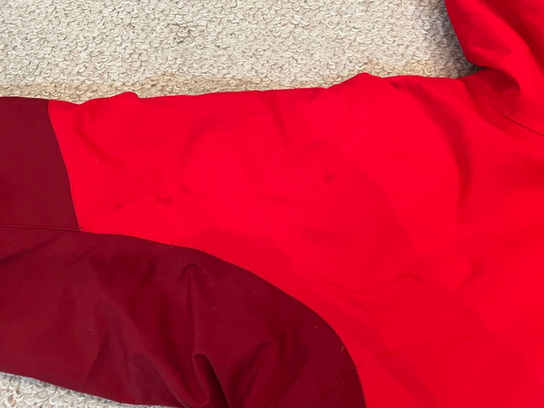 【美品】mont-bell（モンベル）子ども用 スノーウェア 120cm 赤