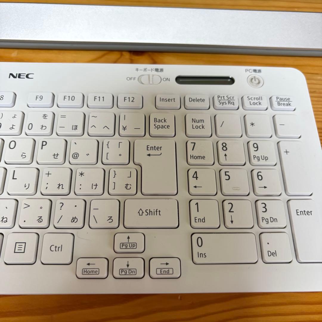 NEC 一体型パソコン・Windows 11・ Core i5 ・SSD搭載