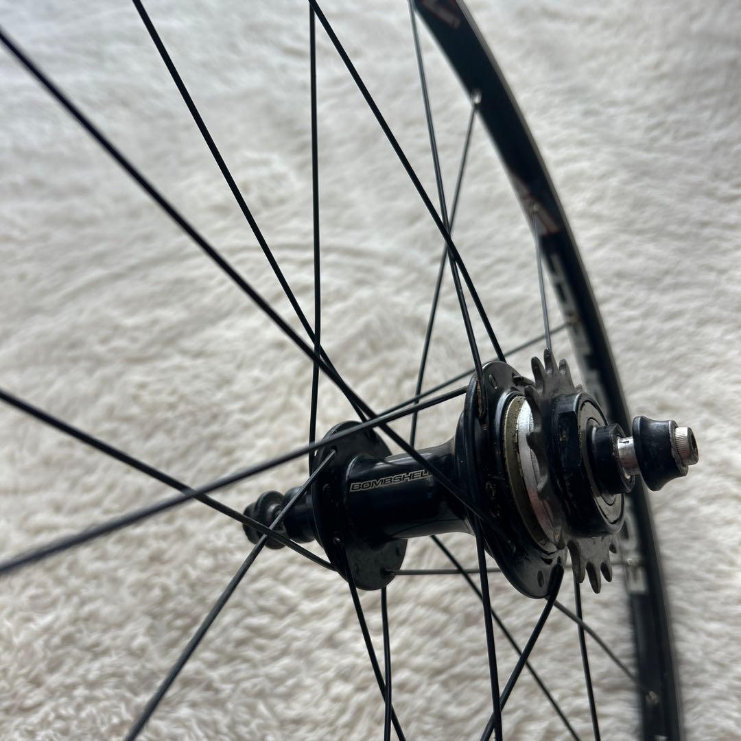 BOMB SHELL /BMXレース/ホイール/キッズ用