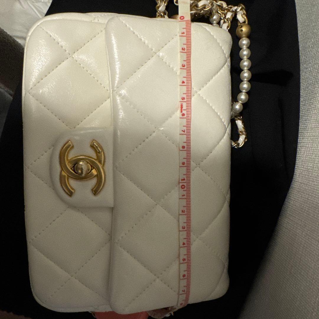 CHANEL マトラッセ ラムスキン パール ミニフラップバッグ ショルダー　白