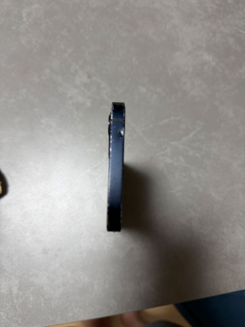 Apple iPhone 12 ブラック 本体　サブ機としてどうですか？