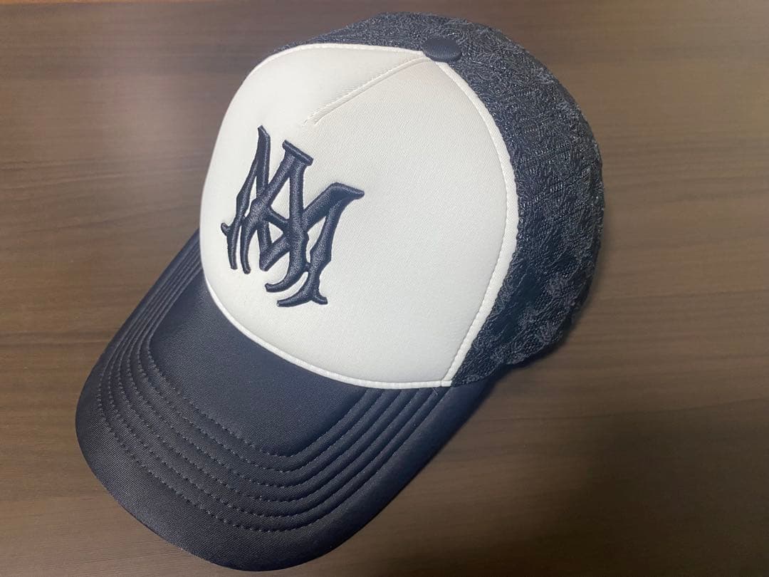 amiri アミリ トラッカーキャップ メッシュキャップ 白黒