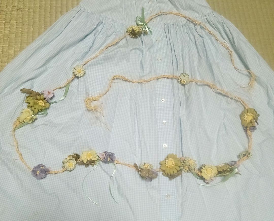 ワンダフルワールド　雛菊とすみれコサージュベルト