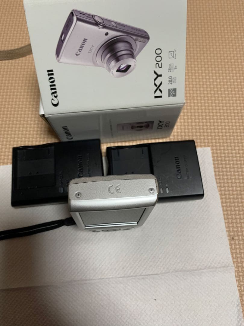 Canon IXY200 とCasio Exilim EX-S10 まとめ売り