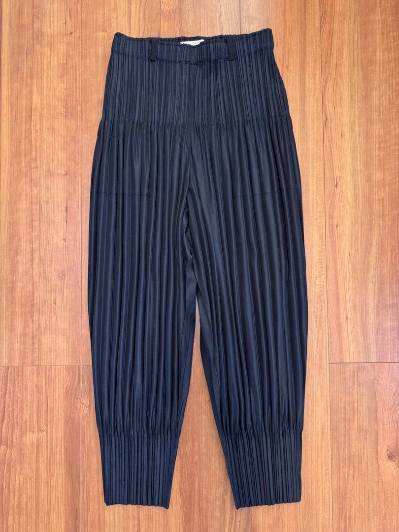 美品 PLEATS PLEASE ブラック サルエルパンツ