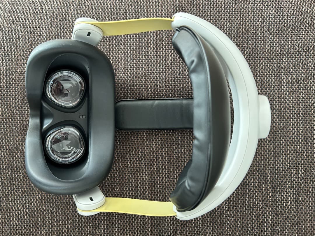  Quest2 128GB KIWIストラップ MomoVRケース