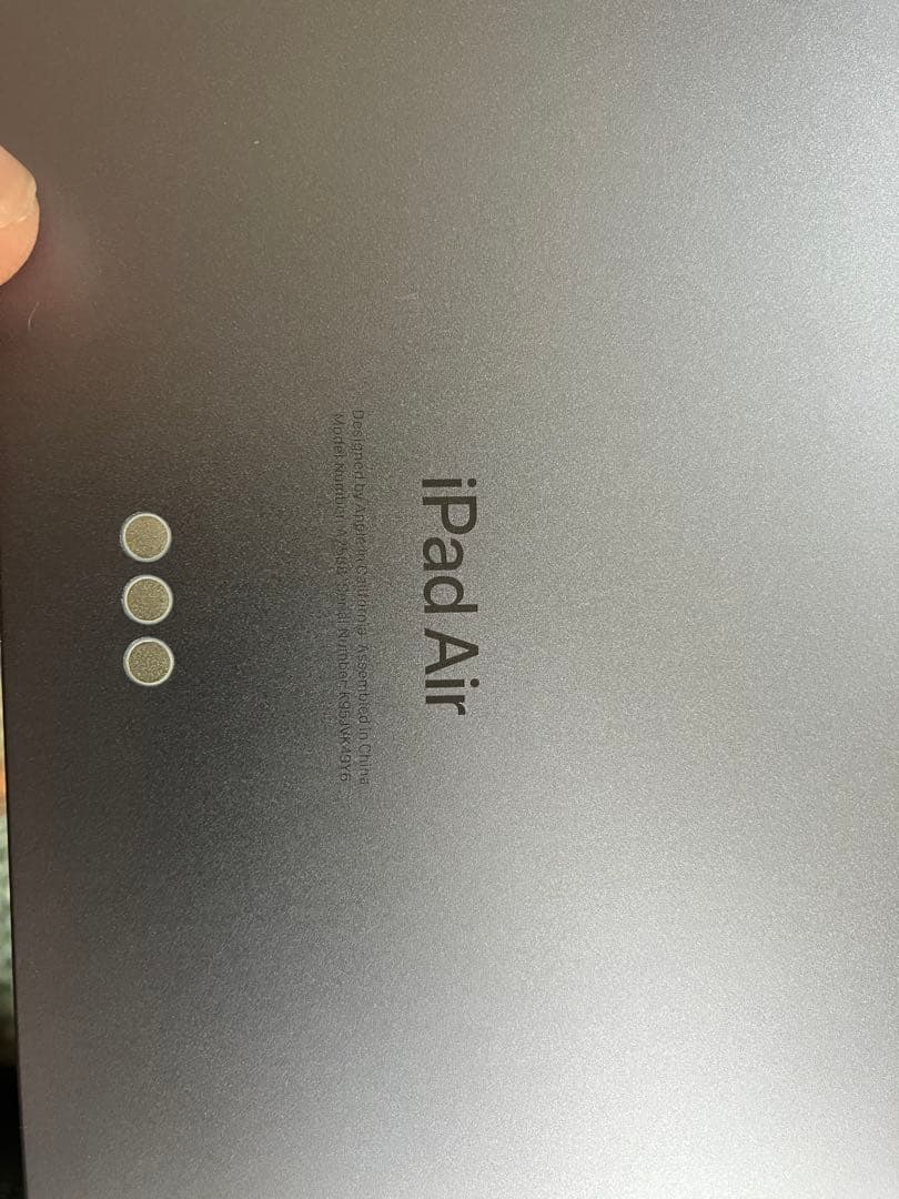 【A2588】iPad Air（第5世代）本体（パープル）➕社外キーボード