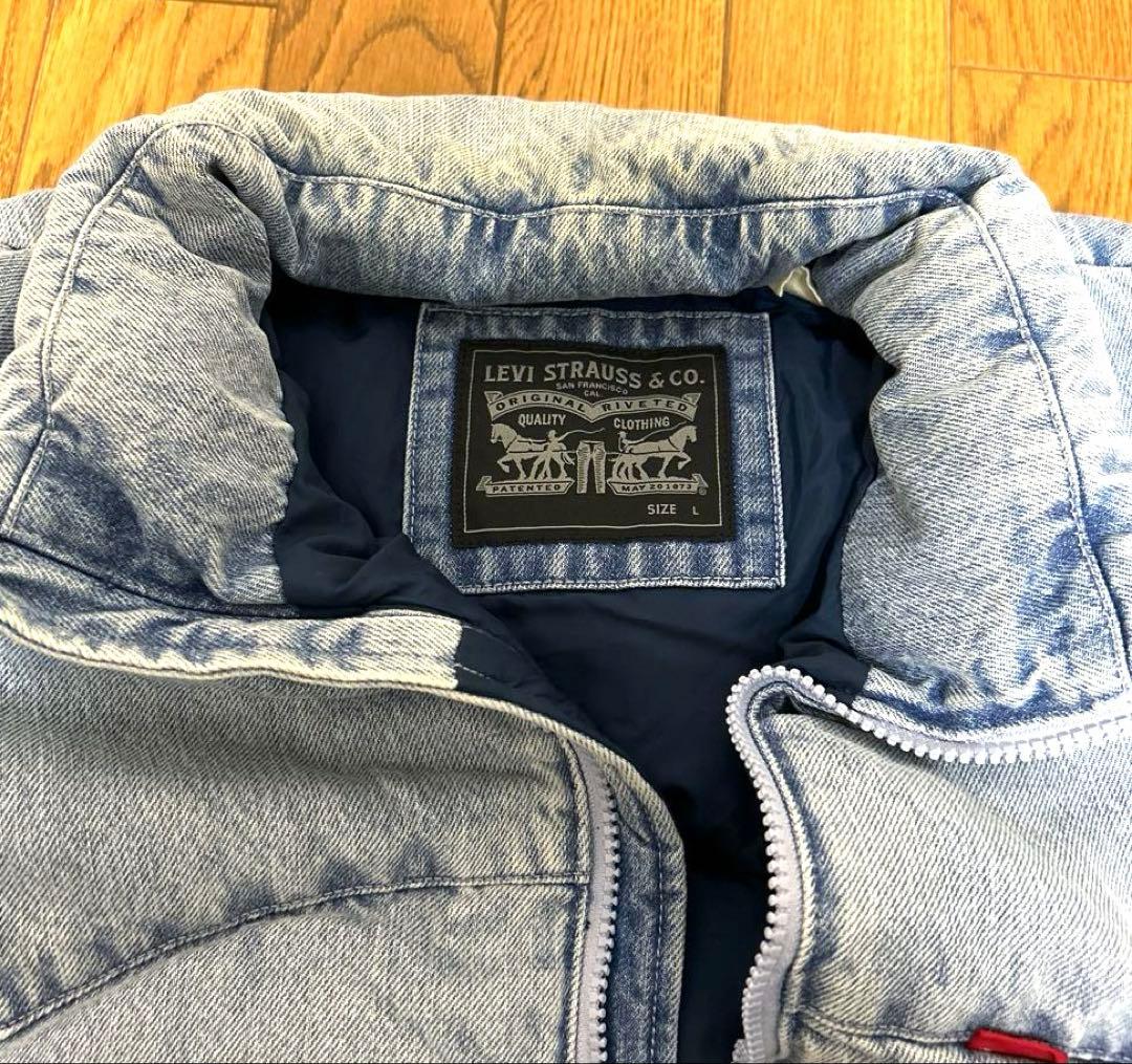Levi’sデニムダウンジャケット　L