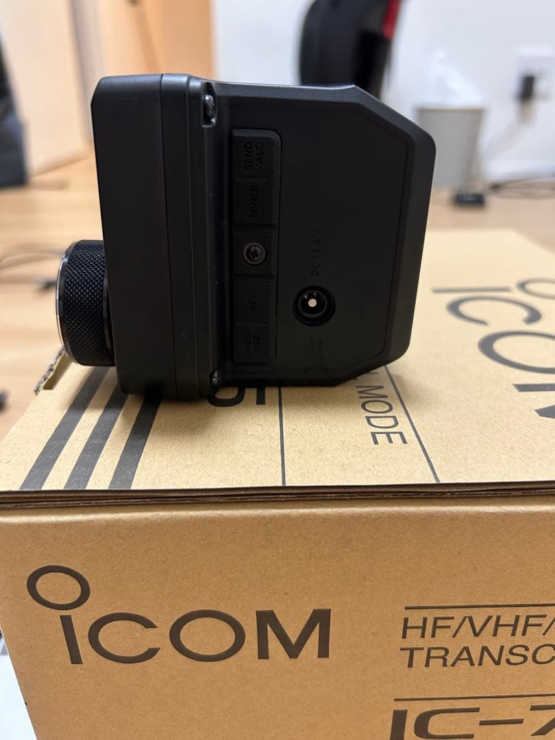 ICOM IC-705 トランシーバー