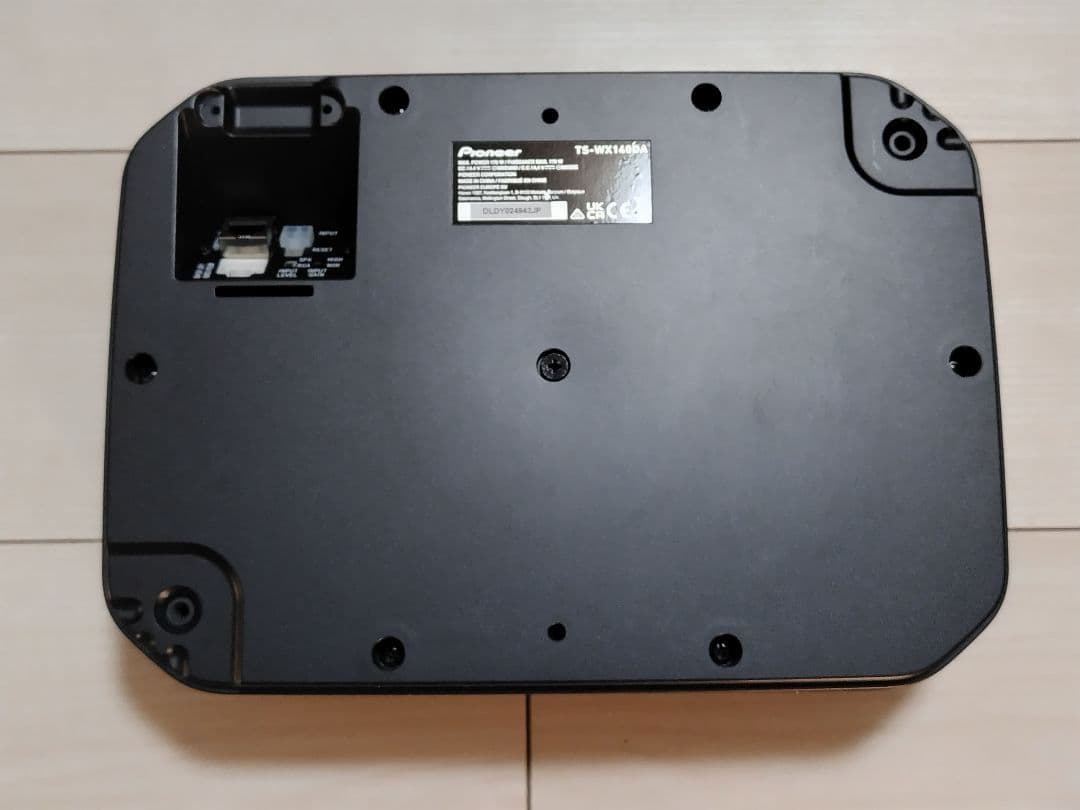 carrozzeria　サブウーファー　TS-WX140DA