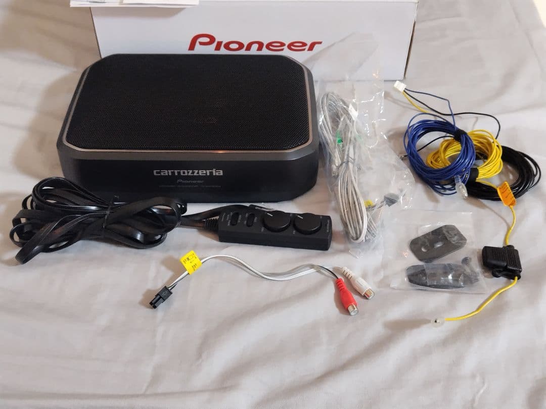 carrozzeria　サブウーファー　TS-WX140DA