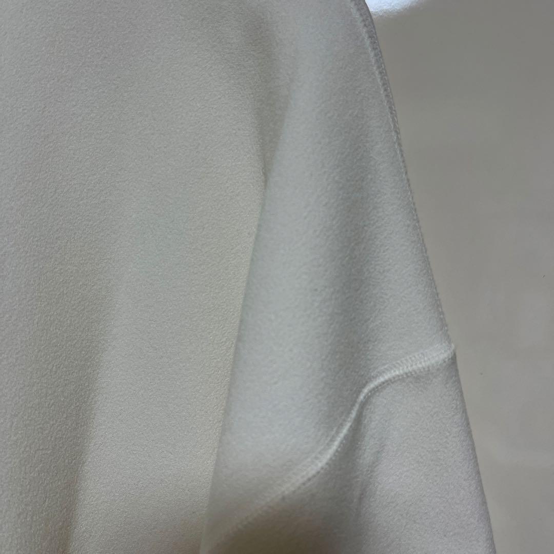 Whim Gazette（ウィム ガゼット）Vガゼットプルオーバー　フリーサイズ