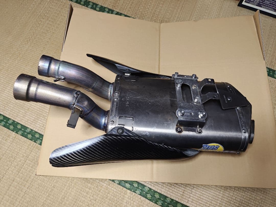 【最終値下げ】LEOVINCE/チタンマフラー DUCATI 749 999