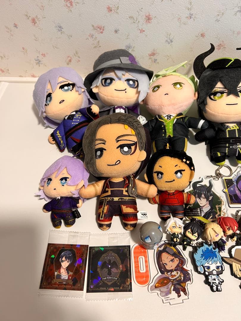 ツイステッドワンダーランド まとめ売り ぬいぐるみ ウエハースカード