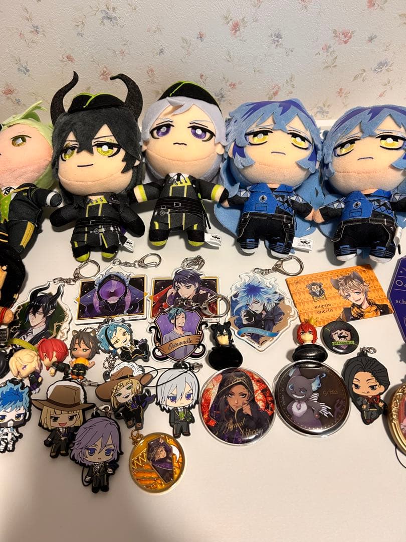 ツイステッドワンダーランド まとめ売り ぬいぐるみ ウエハースカード