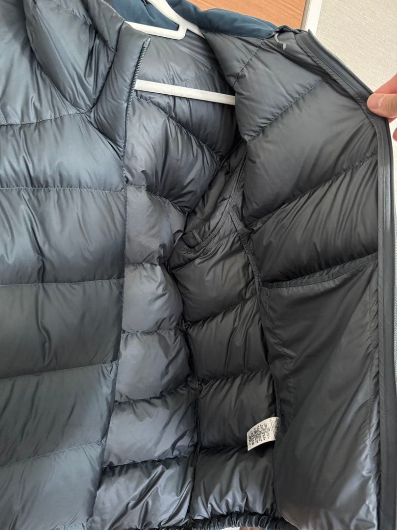 mont-bell ライトアルパインダウンパーカ