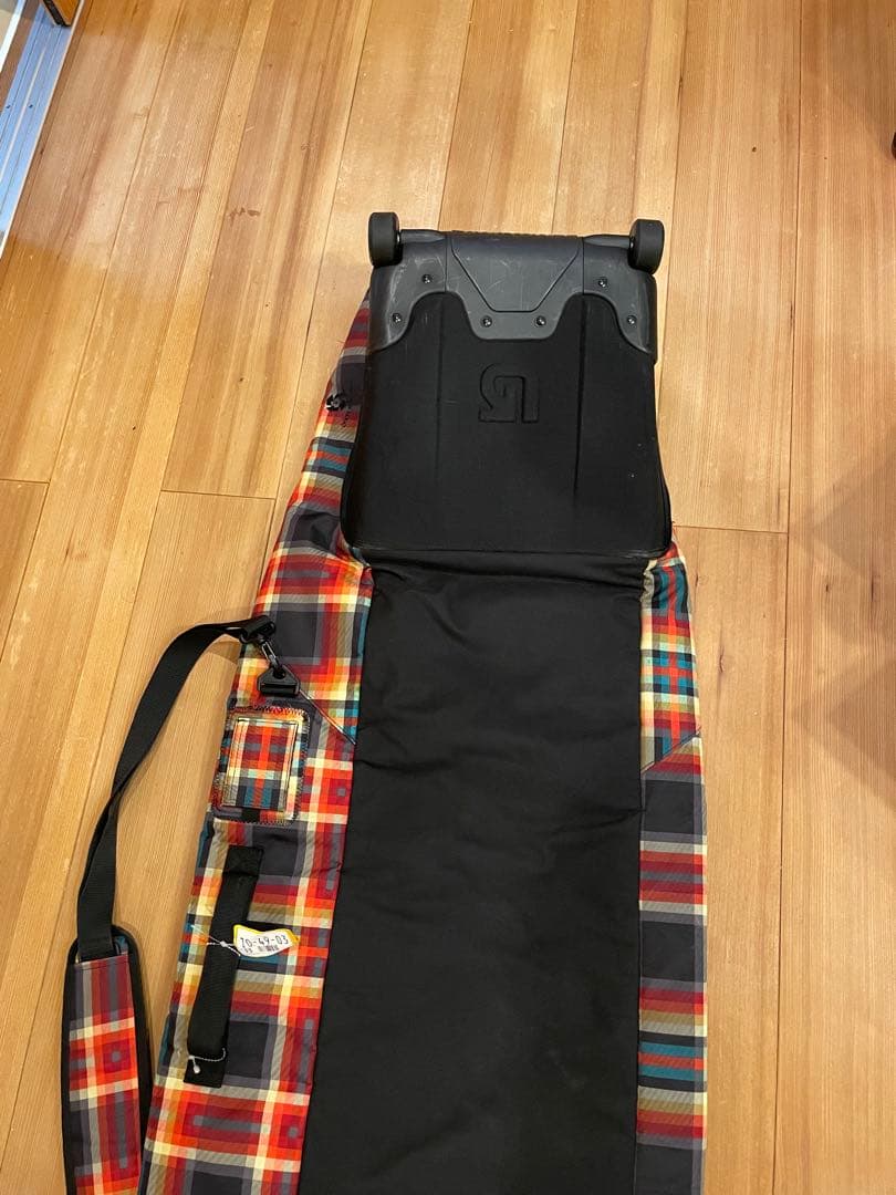 バートン　スノーボードケース　キャリー付き