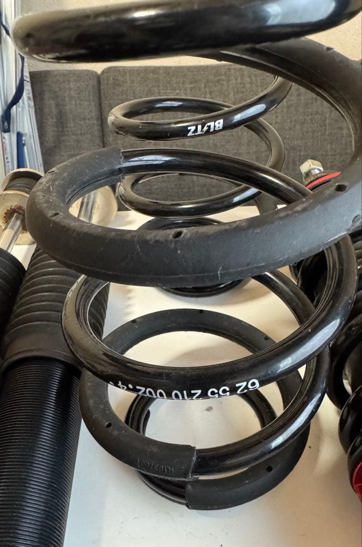 車高調BLITZ ZZ R 4点セット