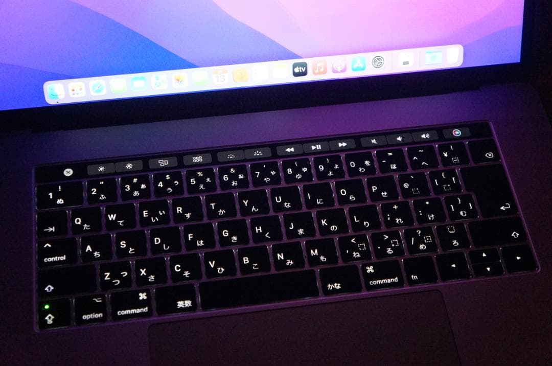 MacBook本体 MacBook Pro 15 i7 16G 512G Window Office