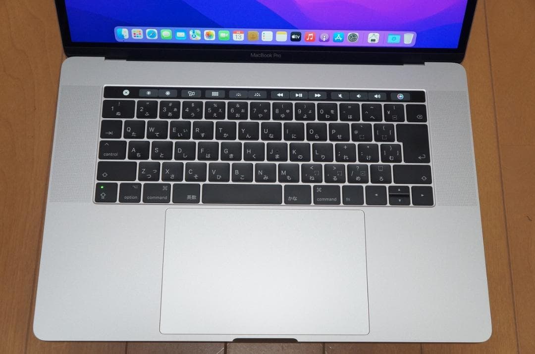 MacBook本体 MacBook Pro 15 i7 16G 512G Window Office