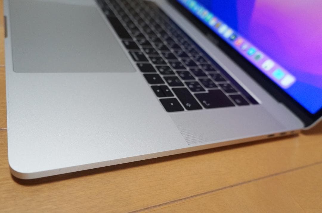 MacBook本体 MacBook Pro 15 i7 16G 512G Window Office