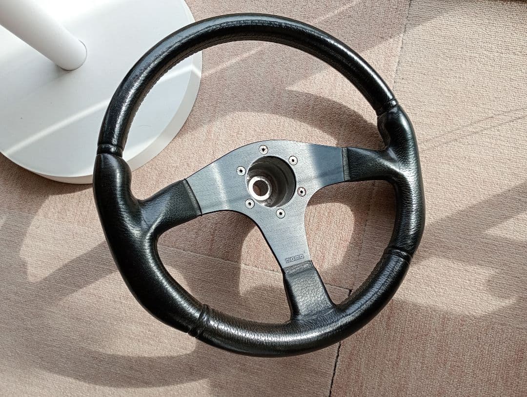 ローバーミニのボス付きMOMO ステアリング