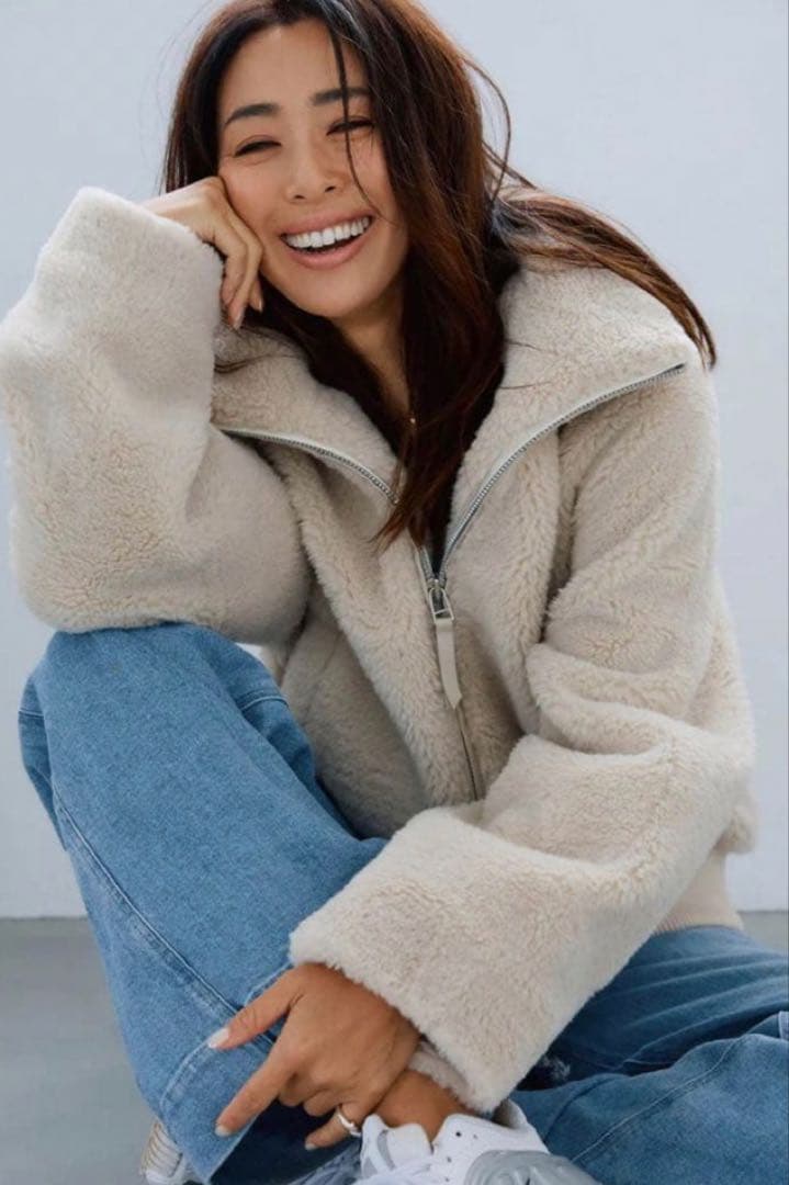 ワージー we'rthy エコファージャケット　野沢和香　アイボリー