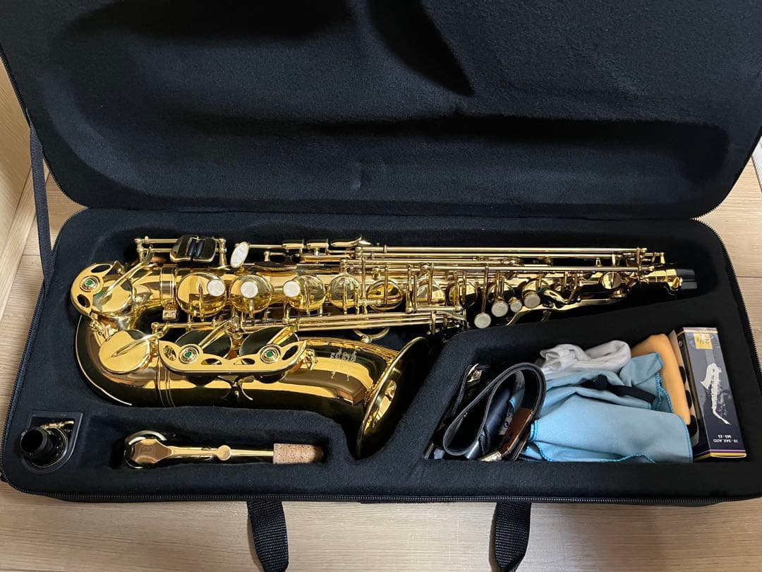【早い者勝ち】アルトサックス本体・付属品セット