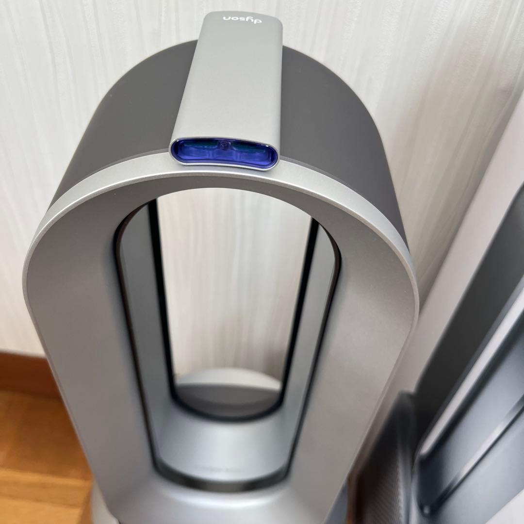 ほぼ新品！　Dyson pure hot+cool シルバー　HP00