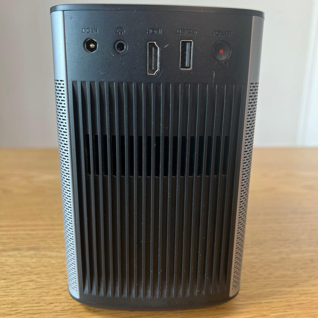 ⭐︎極美品⭐︎GIMI HALO 1080P ポータブルプロジェクター