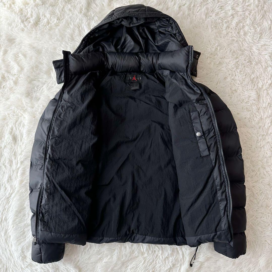 【2WAY】AIR JORDANダウンジャケット肉厚 ワンポイント刺繍ロゴ