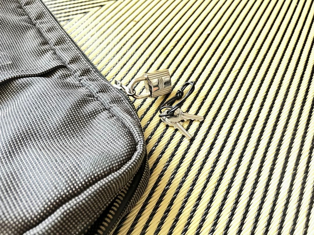 エルメス　エールライン　メンズバッグ　ファスナー&キー付き　ダークグレー