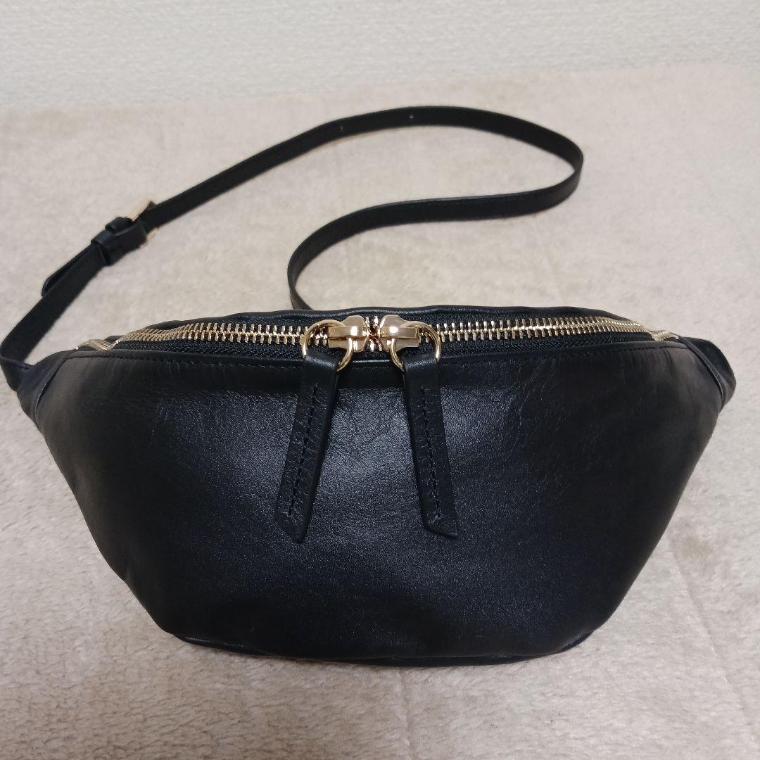 【極美品】BEARDSLEY ビアズリー 2.718牛革クロスボディバッグ 黒色