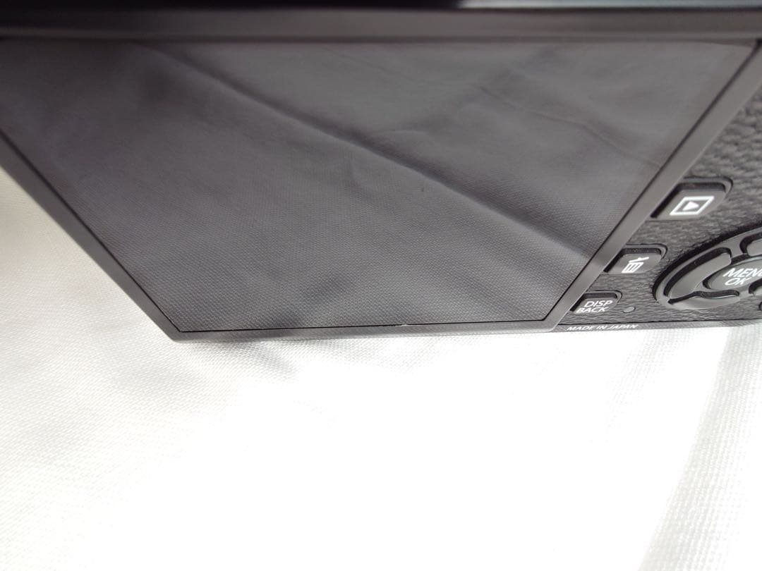 Fujifilm X-Pro2 ブラック ボディ　+ 純正チャージャー