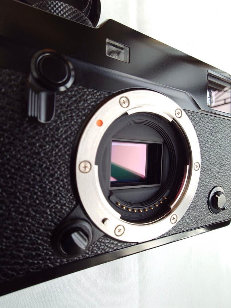 Fujifilm X-Pro2 ブラック ボディ　+ 純正チャージャー