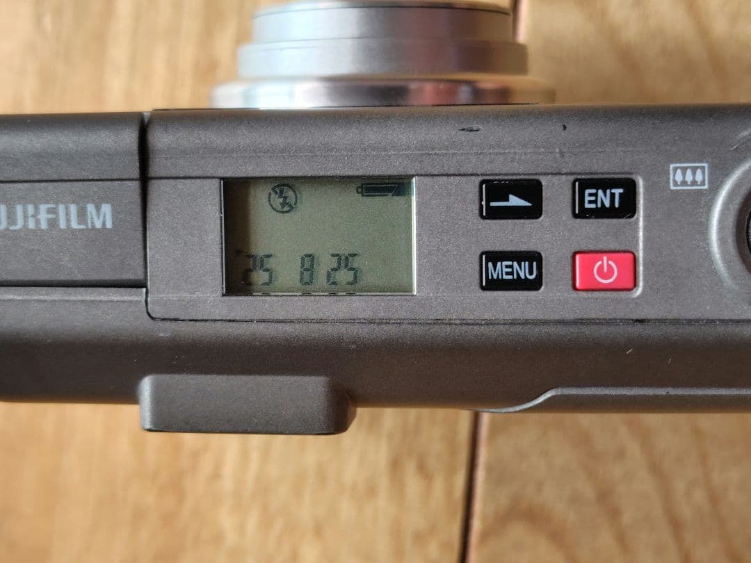 FUJIFILM NATURA CLASSICA フィルムカメラ