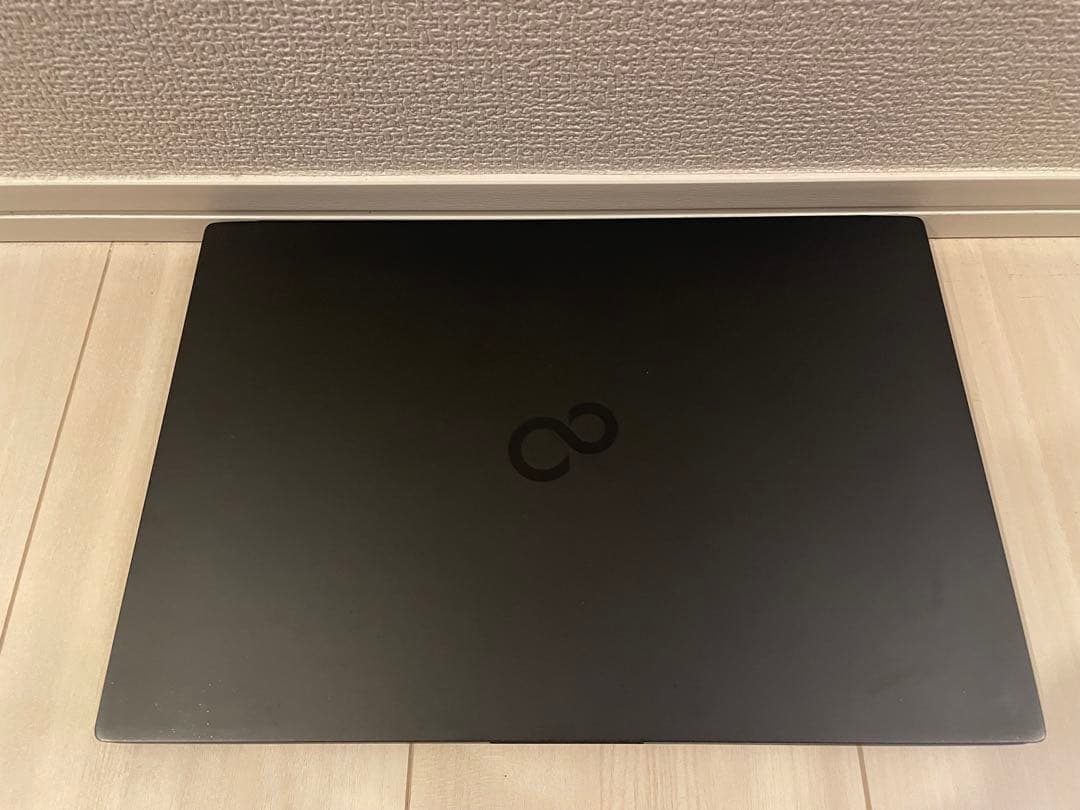 富士通 U9313/N i5-1345U 256GB Office