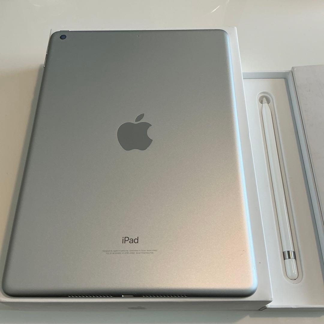 iPad 第6世代 Wi-Fi 128GB本体 + Apple Pencil 1