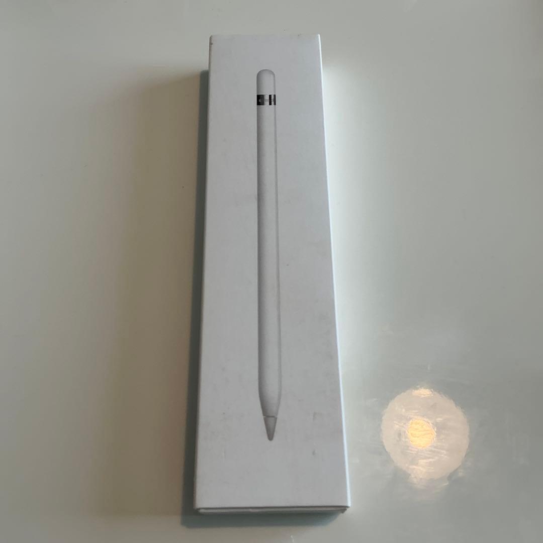 iPad 第6世代 Wi-Fi 128GB本体 + Apple Pencil 1