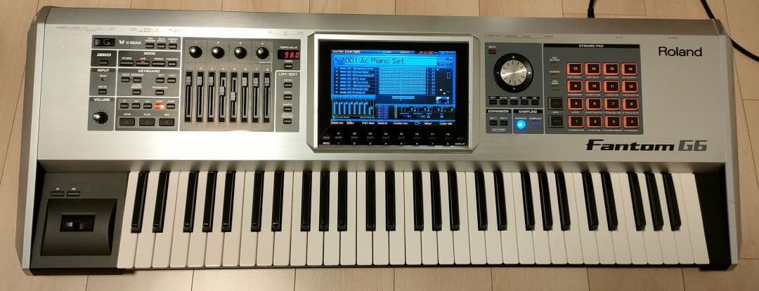 Roland Fantom-G6 Music Workstation ペダル付属