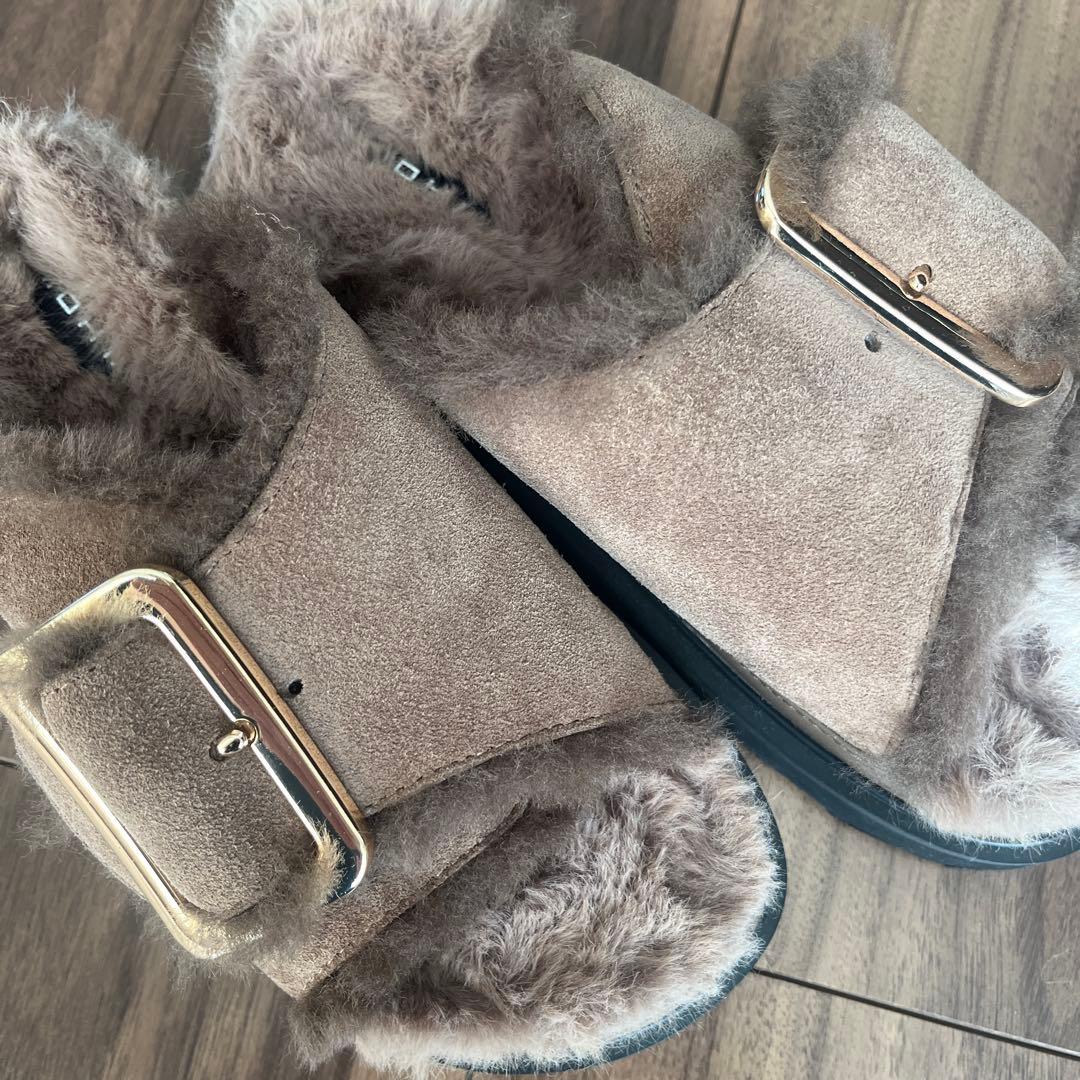 モヒ　MOHI 36 23㎝ サンダル(専用)