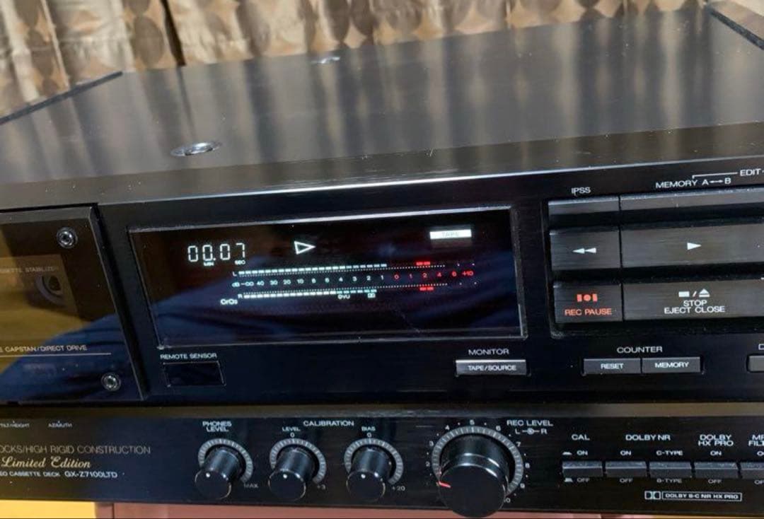 【中古】A&D GX-Z7100LTD 3ヘッドカセットデッキ 限定版リモコン付
