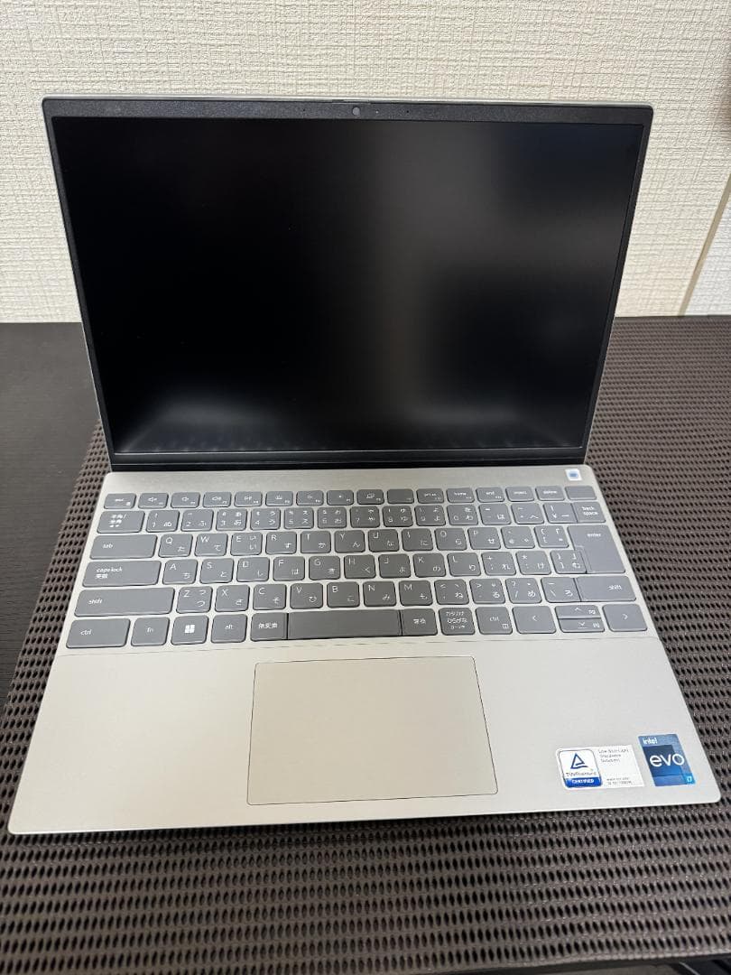 Dell Inspiron13 5330ノートパソコンCore i7