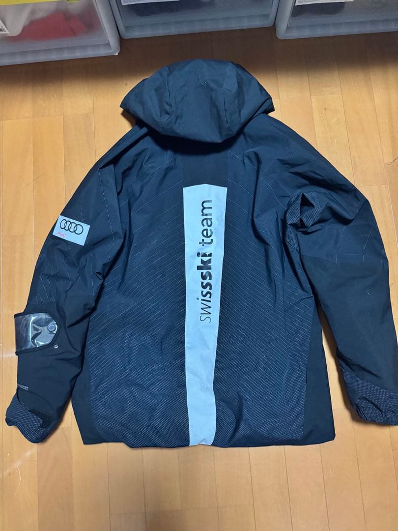 デサント　スイスチームレプリカ