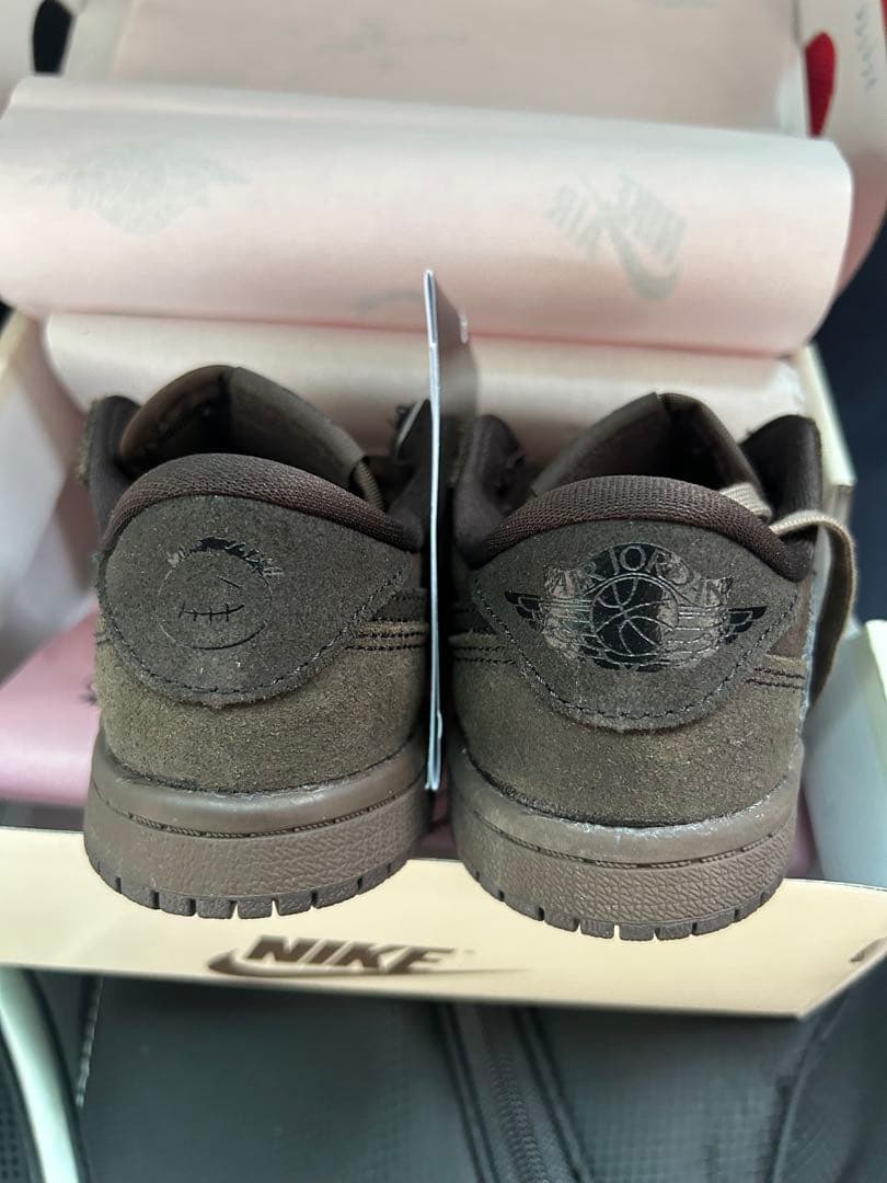 Travis Scott × NikeAir Jordan 1 Low OG