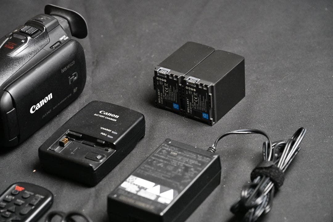 Canon iVIS HF G20 業務用ビデオカメラ本体