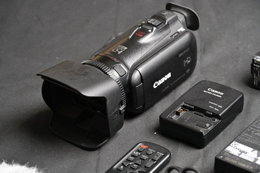 Canon iVIS HF G20 業務用ビデオカメラ本体