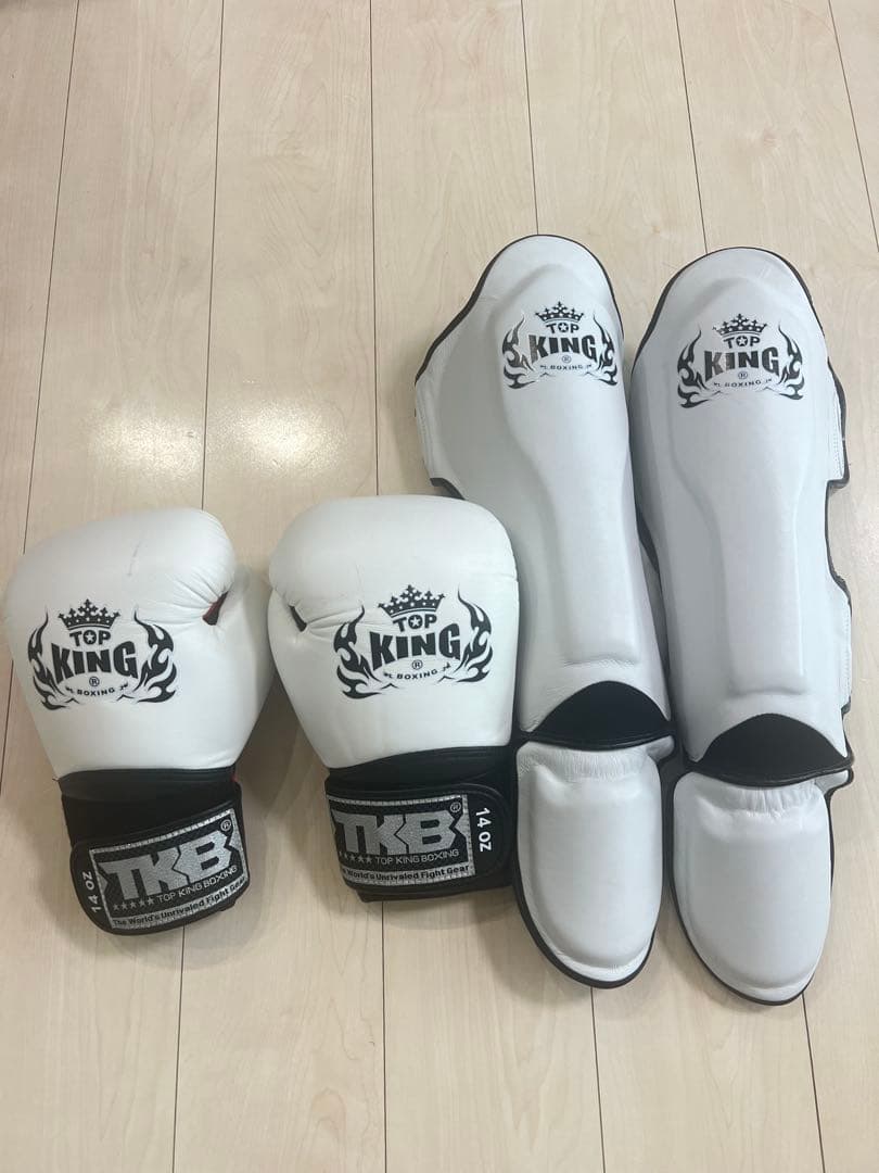 TOP KING グローブ 14oz レガースMサイズ